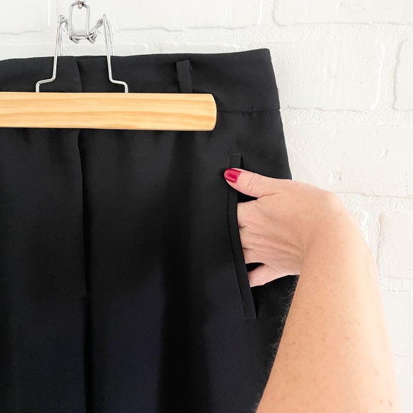 Aritzia Wilfred Carrot Pants Crop Ankle Business casual Pockets Black Sz 2 - Picture 6 of 13